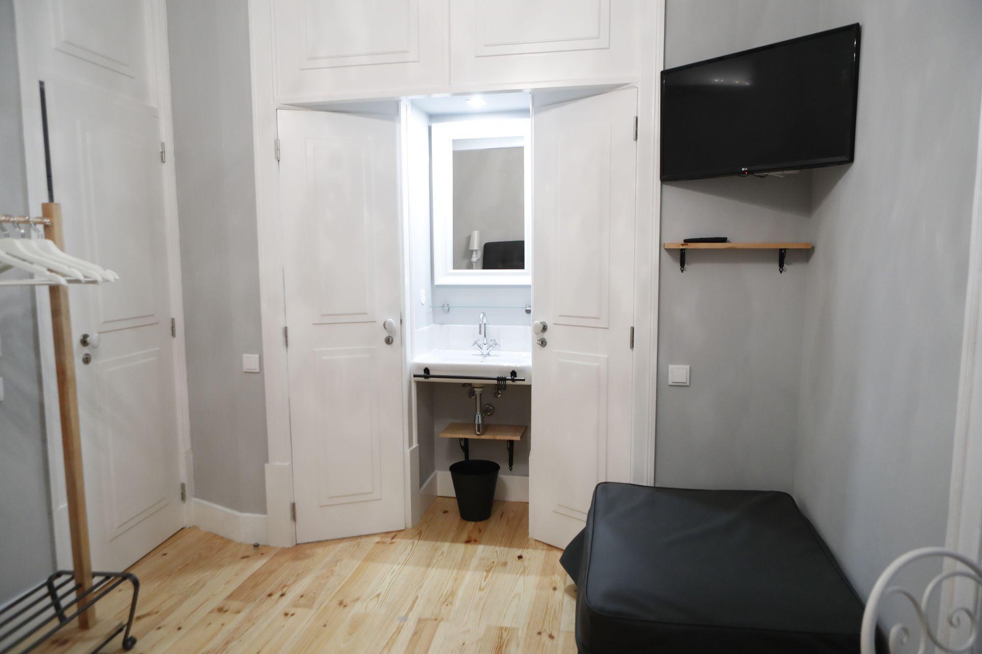 B In B Lisbon Downtown Suites מראה חיצוני תמונה