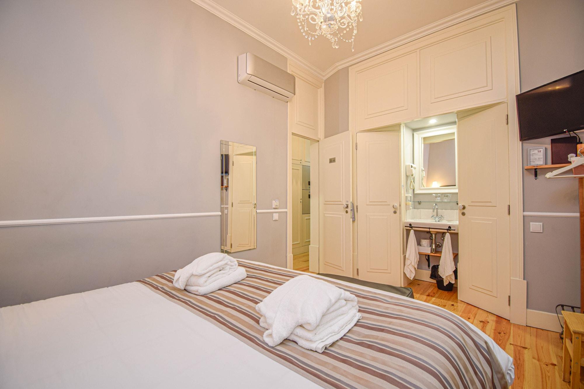 B In B Lisbon Downtown Suites מראה חיצוני תמונה