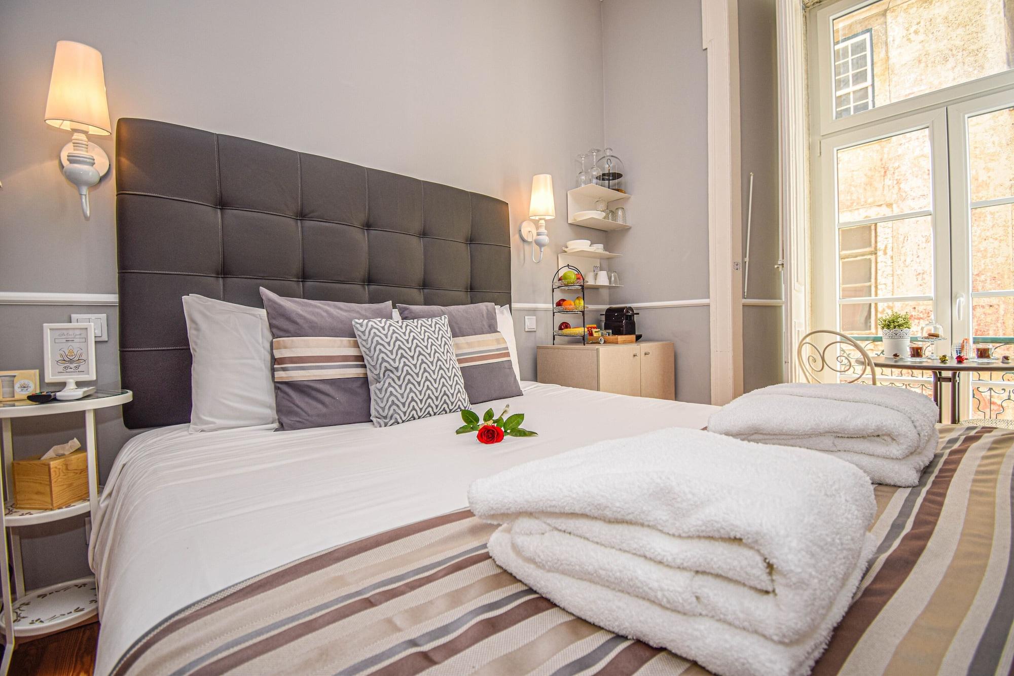 B In B Lisbon Downtown Suites מראה חיצוני תמונה