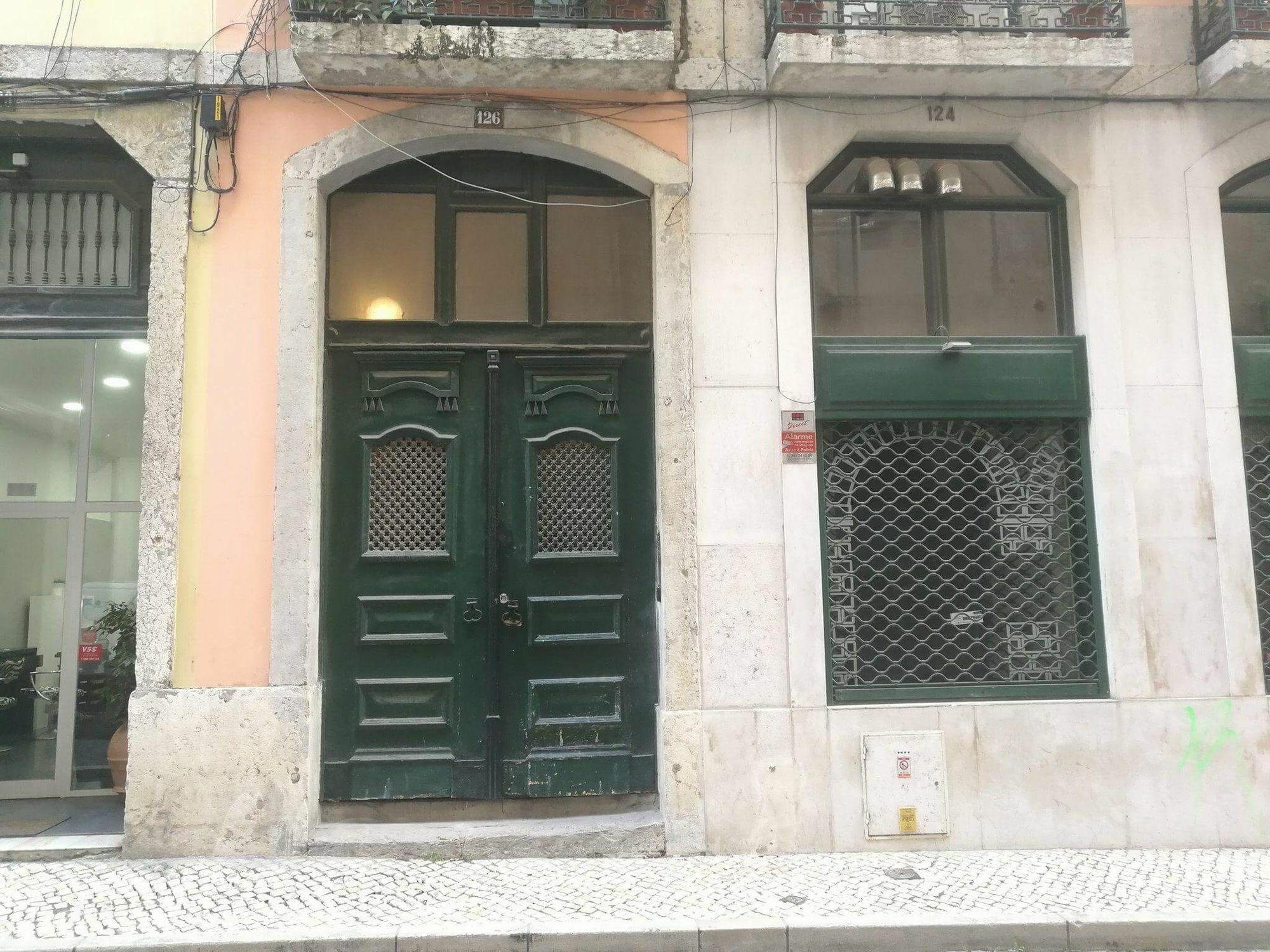 B In B Lisbon Downtown Suites מראה חיצוני תמונה